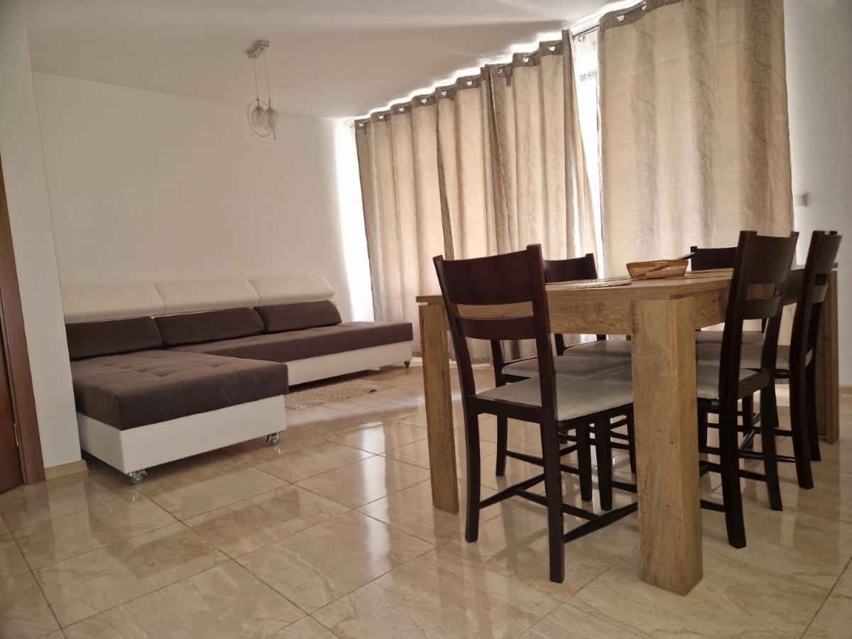 Sea Garden Marina 2 Apartment Varna Eksteriør billede