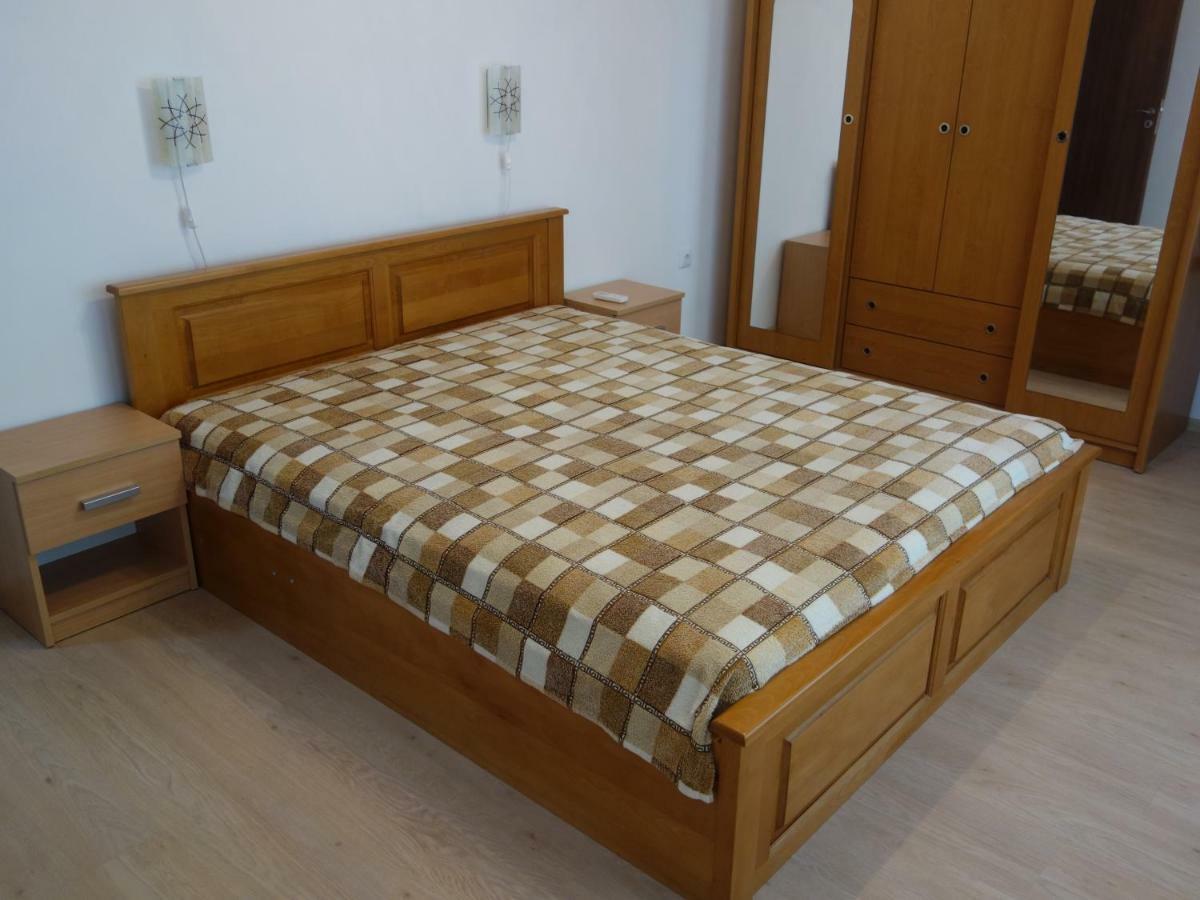 Sea Garden Marina 2 Apartment Varna Eksteriør billede