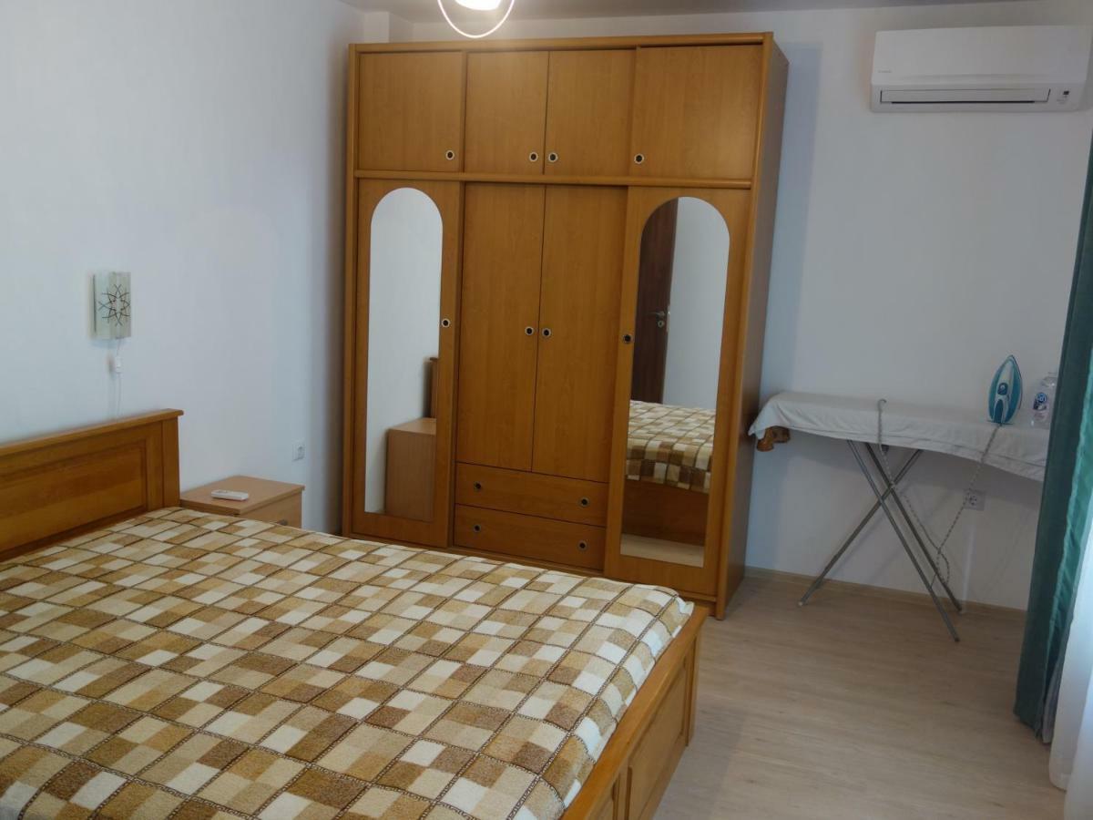 Sea Garden Marina 2 Apartment Varna Eksteriør billede
