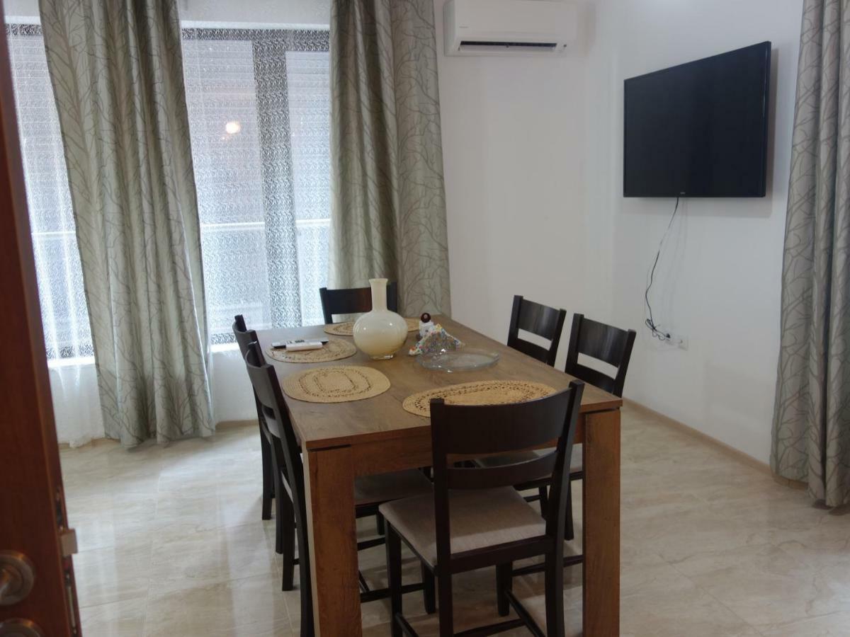 Sea Garden Marina 2 Apartment Varna Eksteriør billede